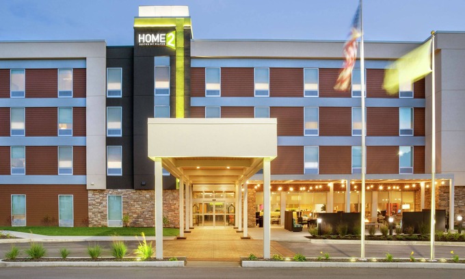 Acton Hotel | Eco-Friendly Getaway at Home2 Suites by Hilton Indianapolis