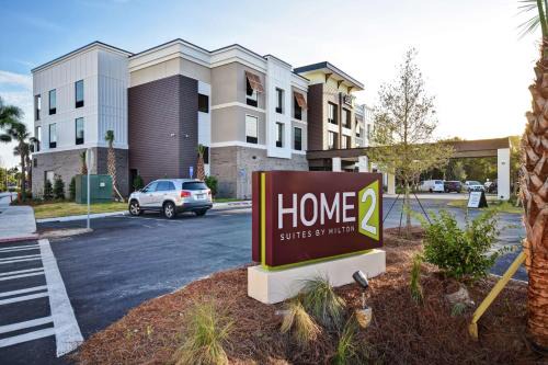 Jekyll Island Hotel | Discover Home2 Suites by Hilton Jekyll Island - Pet Friendly!