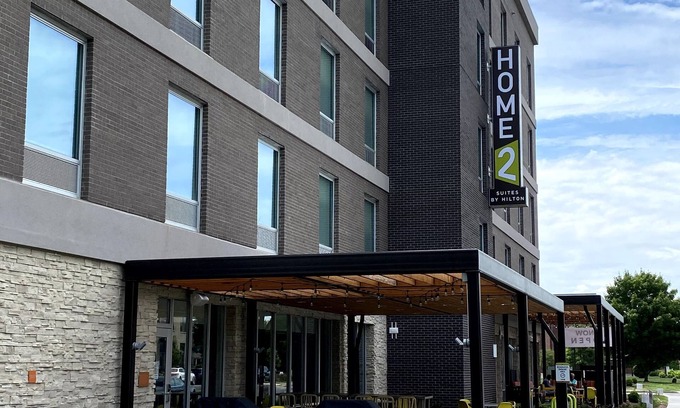 Carmel Hotel | Top-Rated Home2 Suites by Hilton Carmel Indianapolis