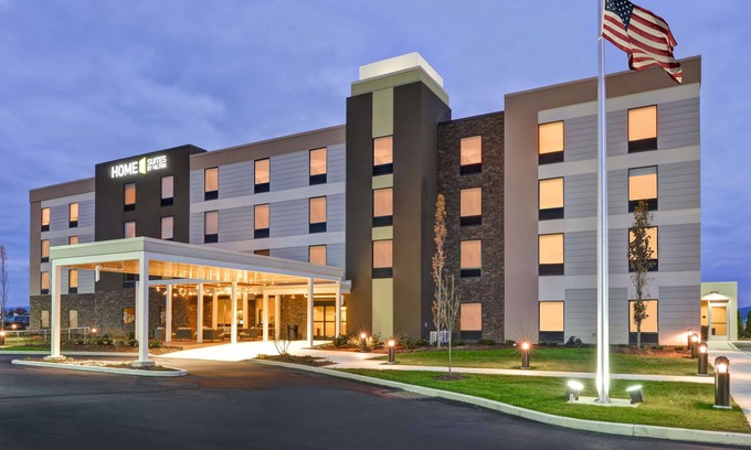 Dickson City Hotel | Ideal Stay at Home2 Suites by Hilton Dickson City