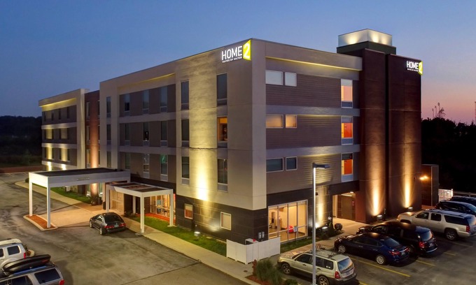 Erie Hotel | Relax at Home2 Suites by Hilton Erie, PA with Great Amenities