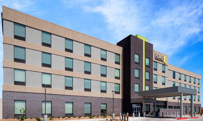 Hobbs Hotel | Top-Rated Home2 Suites By Hilton Hobbs - Family Friendly Stay
