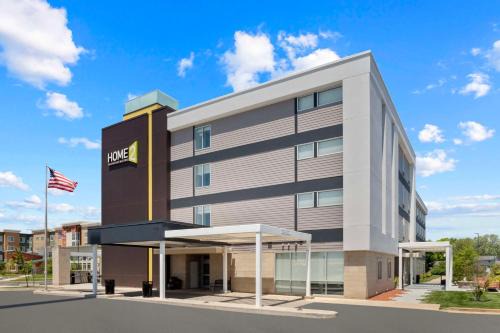 Lafayette Hotel | Pet-Friendly Retreat at Home2 Suites By Hilton Lafayette
