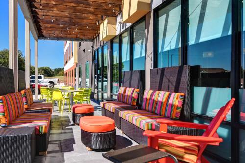 Plano Hotel | Budget-Friendly Home2 Suites by Hilton North Plano Hwy 75