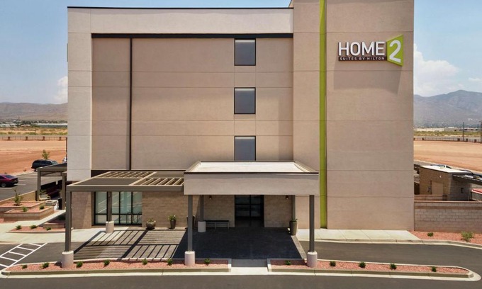 Alamogordo Hotel | Relax at Home2 Suites by Hilton Alamogordo White Sands