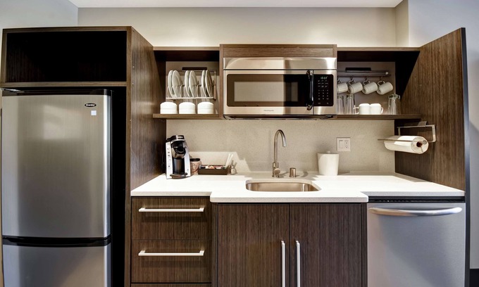 Montebello Hotel | Discover Home2 Suites by Hilton Los Angeles Montebello