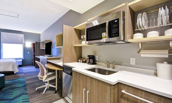Queensbury Hotel | Eco-Friendly Retreat at Home2 Suites by Hilton Queensbury