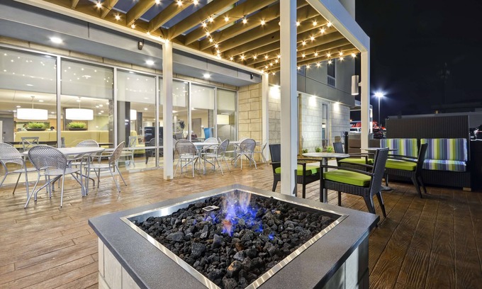 Rock Hill Hotel | Inviting Home2 Suites by Hilton Rock Hill - Guest Rated 8.6