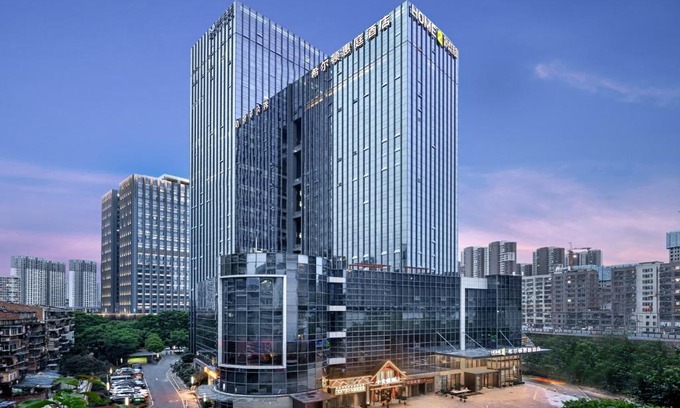Wuhan Hotel | Pet-Friendly Home2 Suites by Hilton Wuhan Xudong Awaits