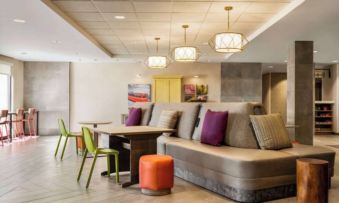 Central Colorado Springs Hotel | Top-Rated Home2 Suites by Hilton in Colorado Springs