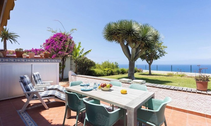 La Victoria de Acentejo Apartment | Guest Rated: Amazing La Palmita Suite with Pool & Spa