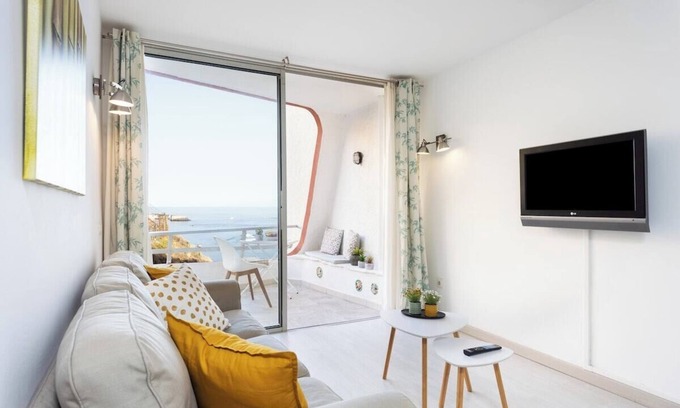 Tabaiba Apartment | Cozy Duplex Retreat in Tabaiba with Oceanfront Views