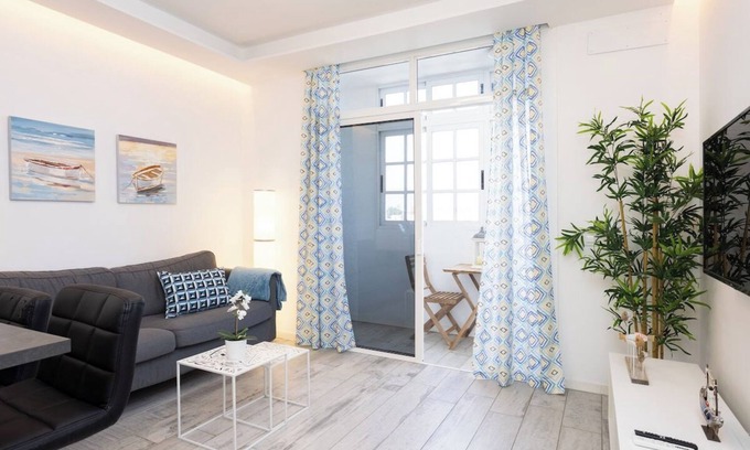 Las Galletas Apartment | Relaxing Retreat at Home2Book Comfy Apartment Las Galletas