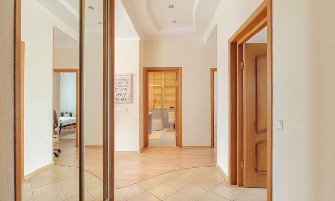 Minsk City Centre Apartment | HomeApart K.Marksa 25
