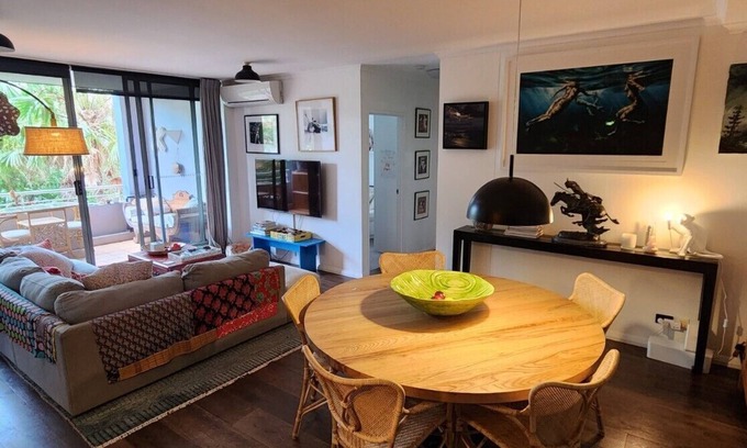 Redfern Apartment | Inviting Apartment with Pool, Spa & Guest Rated 10/10