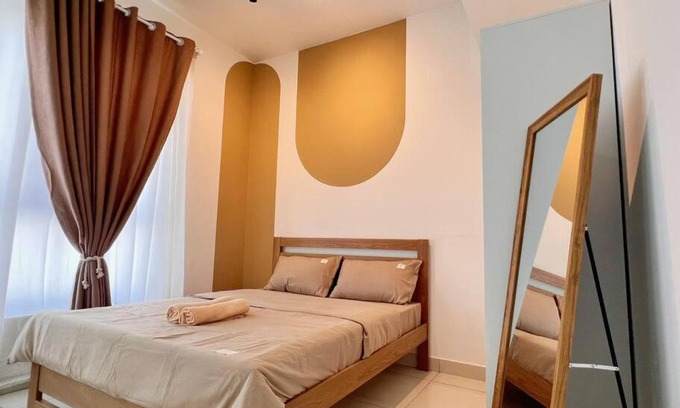 Sungai Buloh Apartment | Ideal Homely D'Sara: MRT Access & Pool Near Hospitals