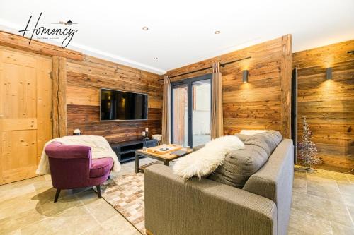 Cognet Apartment | Discover Homency - Chalet La Biche: 4-Star Family Retreat