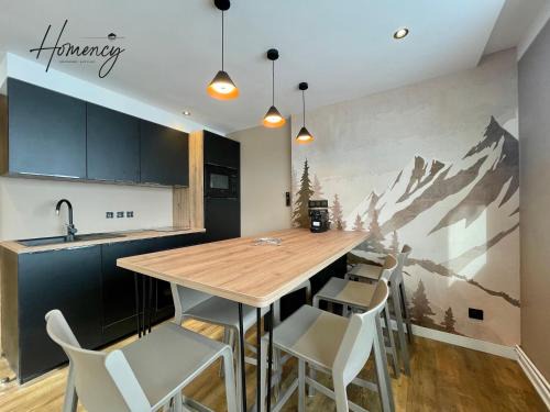 Jeux Apartment | Top-Rated Homency - Résidence Kandahar 20 with Breakfast