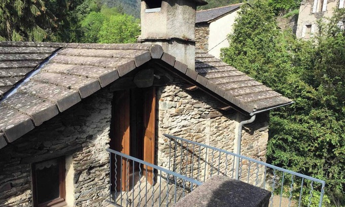 Saint-Andre-de-Valborgne House | Pet-Friendly Retreat in Saint-André-de-Valborgne - 9.4/10