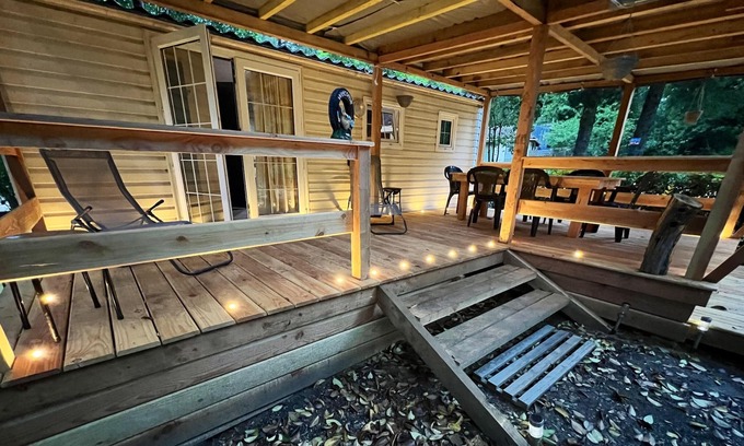 Saint-Jean-de-Valeriscle House | Lovely Bungalow with Shared Pool in Saint-Jean-de-Valériscle
