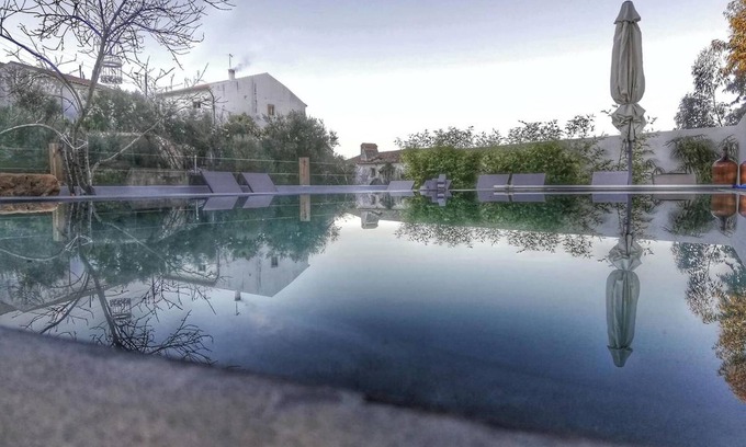Santa Maria de Marvao Villa | Discover Homerez Villa in Santo António with Private Pool
