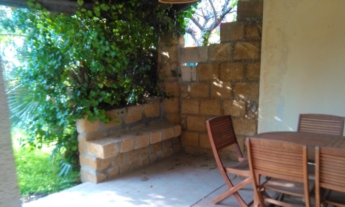 Capo Rizzuto House | Homerez - 200 m away from the beach! House for 4 ppl. with garden at Praialonga