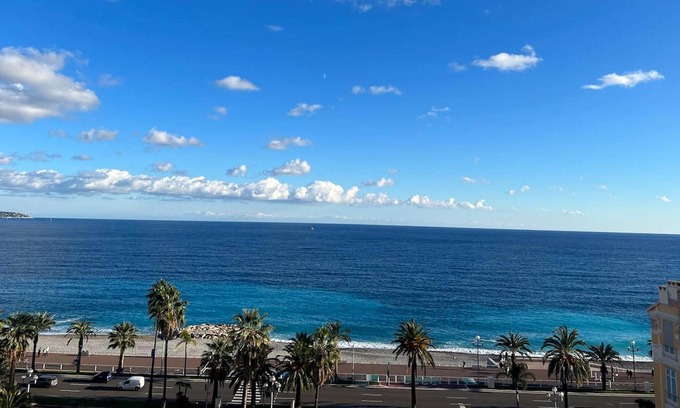 Fabron Apartment | Homerez - 200 m away from the beach! Appartement for 4 ppl. with terrace at Nice
