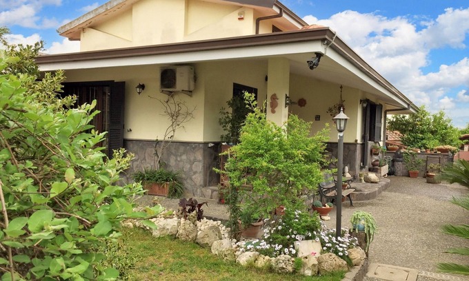 Giugliano in Campania Apartment | Relaxing Oceanfront Apartment with Pool Near the Beach
