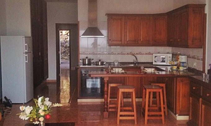 Villa de Mazo Apartment | Cozy Apartment in Villa de Mazo with Spa & Breakfast