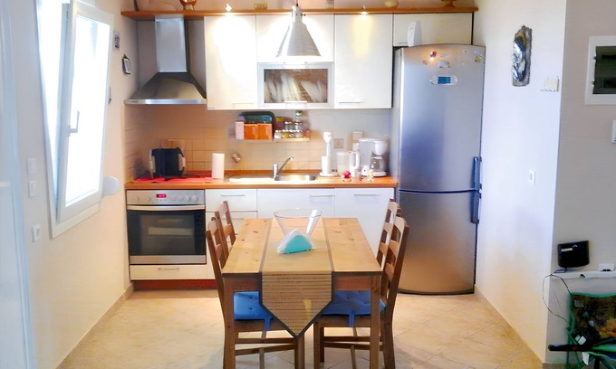 Leptokaria Apartment | Cozy Apartment in Leptokarya with Spa & Breakfast Options