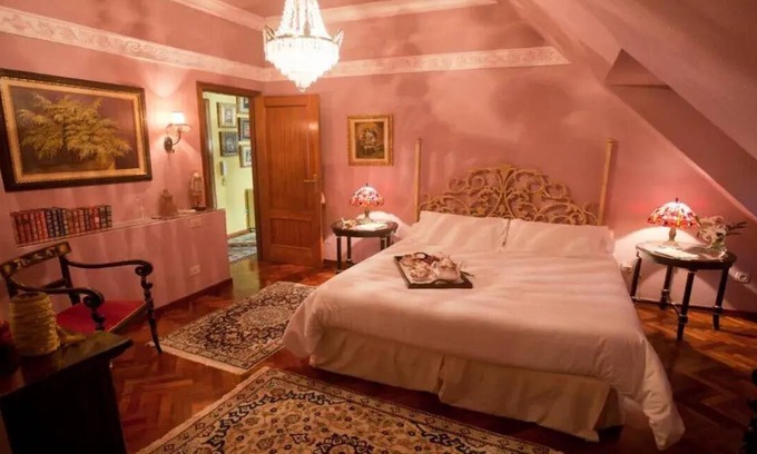 Malpica de Bergantinos Apartment | Homerez - Apartment in Malpica, sea view