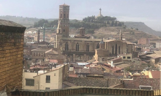 Tudela Apartment | Inviting Apartment in Tudela with Terrace and Great Amenities