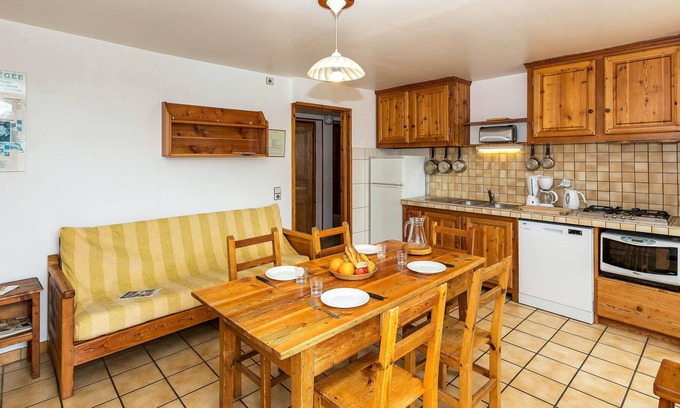Arvieux Apartment | Cozy Garden Apartment 1 km from Slopes for Up to 8 Guests