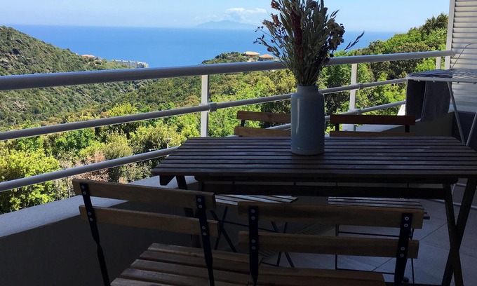 Ville-di-Pietrabugno Apartment | Homerez - Appartement 2 km away from the beach for 4 ppl. with terrace at Bastia