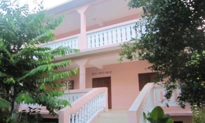 Bandrele Apartment | Homerez - Appartement for 10 ppl. with sea view, garden and terrace at Bandrele