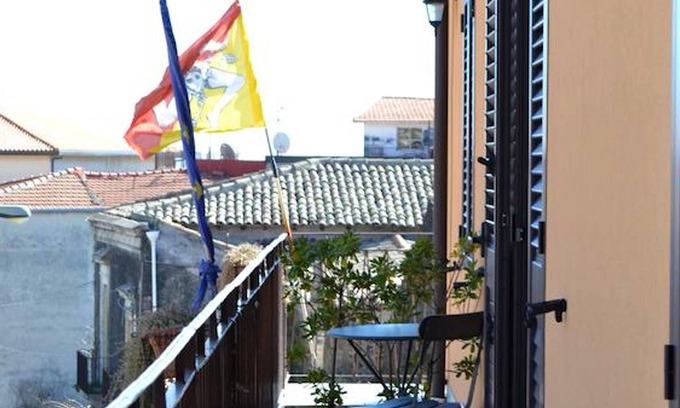 Nicolosi Apartment | Homerez - Beautiful appartement 15 km away from the beach for 3 ppl. at Nicolosi
