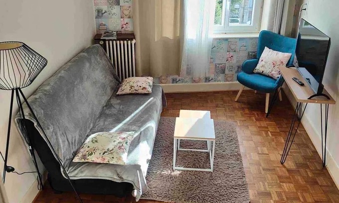 Neris-les-Bains Apartment | Guest Rated 10/10: Cozy Apartment for 4 in Néris-les-Bains