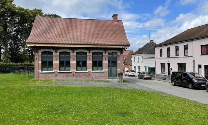 Honnelles Ski Chalet | Homerez - Charming Chalet in Roisin