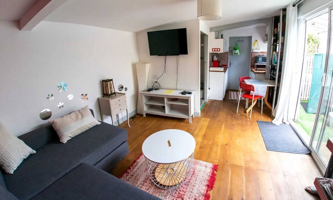 Ahetze Apartment | Homerez - Charming studio in Ahetze of 20 m² with Netflix access