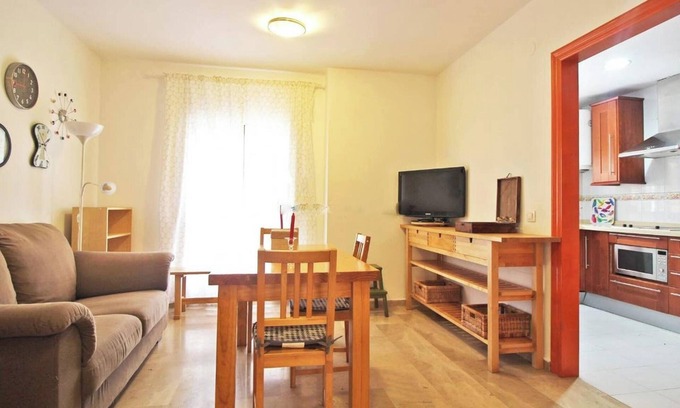 La Goleta Apartment | Discover a Beautiful Málaga Apartment with Ocean View