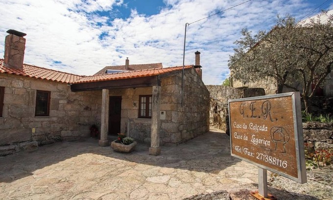 Sortelha Villa | Elegant Villa in Sortelha with Relaxing Garden & Spa