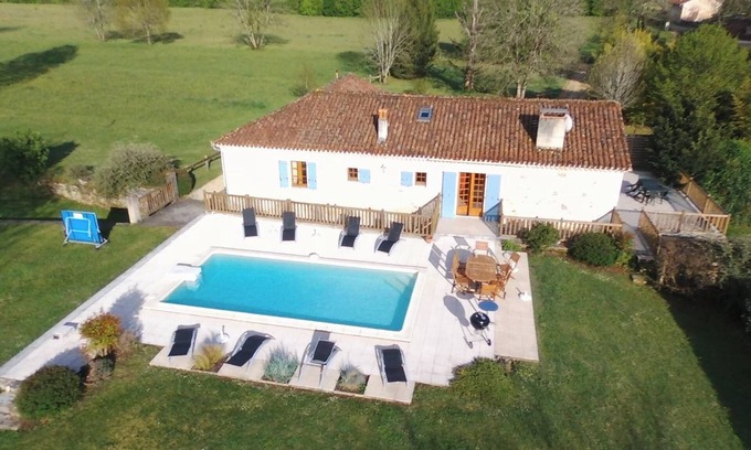 Saint-Pierre-de-Cole House | Ideal Retreat: House with Pool & Garden in Saint-Pierre-de-Côle