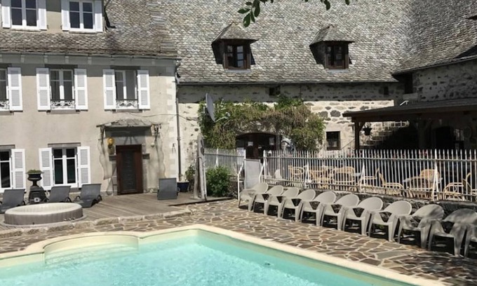 Banes House | Homerez - House near Argences en Aubrac