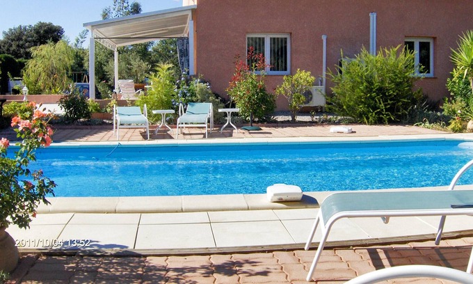 Castelnou House | Homerez - House for 6 ppl. with swimming-pool, garden and terrace at Castelnou