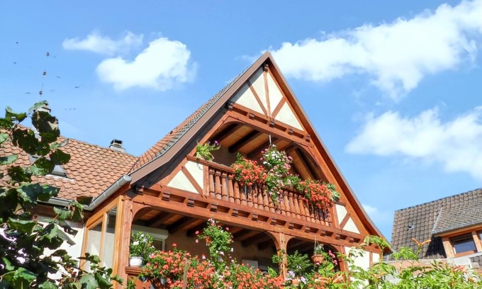 Triembach-au-Val House | Cozy Retreat for 5 with Garden and Balcony in Triembach-au-Val