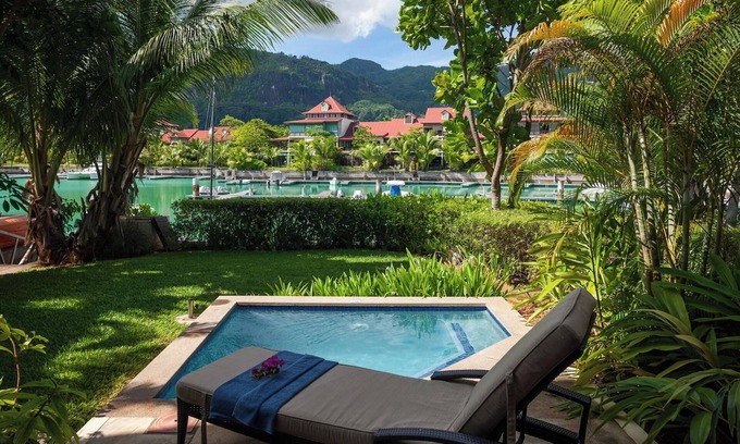Eden Island House | Beachside Retreat: 6-Person House with Pool at Mahé