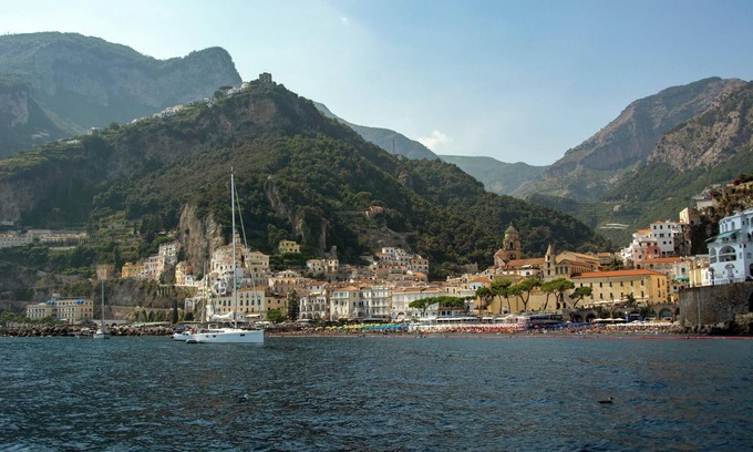 Ascea Apartment | Relaxing Apartment in Petrosa with Spa and Family Amenities