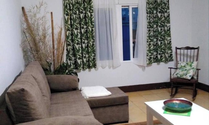 Bueu Apartment | Oceanfront Retreat: Pet-Friendly Apartment in Bueu