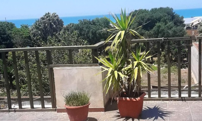 Scoglitti Apartment | Homerez - Spacious appartement 1 km away from the beach for 4 ppl. at Scoglitti