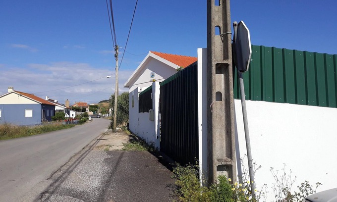 Mafra House | Discover Homerez: House with Garden, Ocean View & Pool